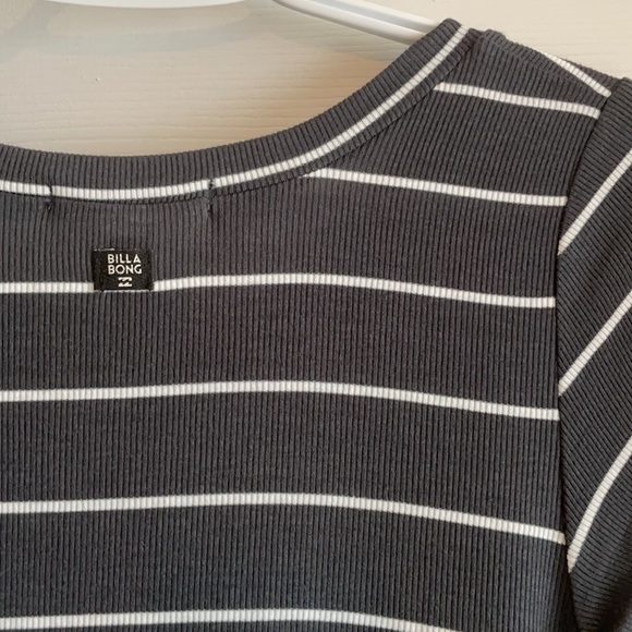 Women’s Billabong Dress - Picture 3 of 5